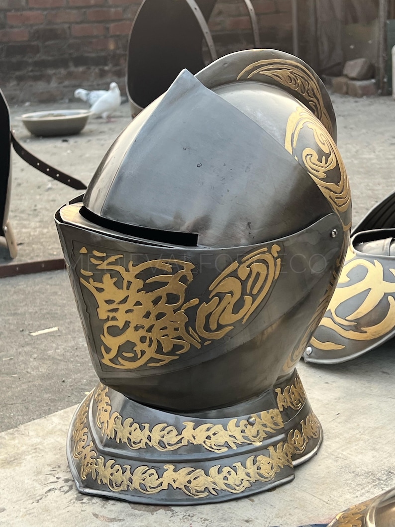 Aurelian Engraved Knight Helmet — Gold Etching view 4