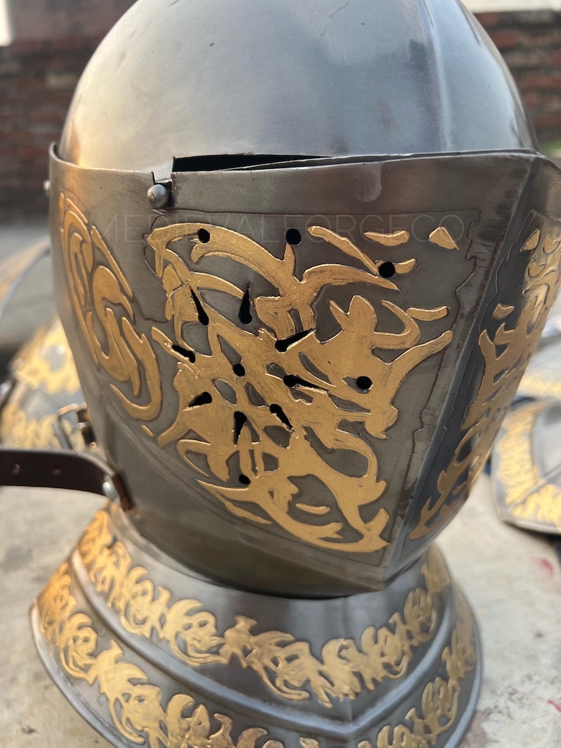 Aurelian Engraved Knight Helmet — Gold Etching view 5