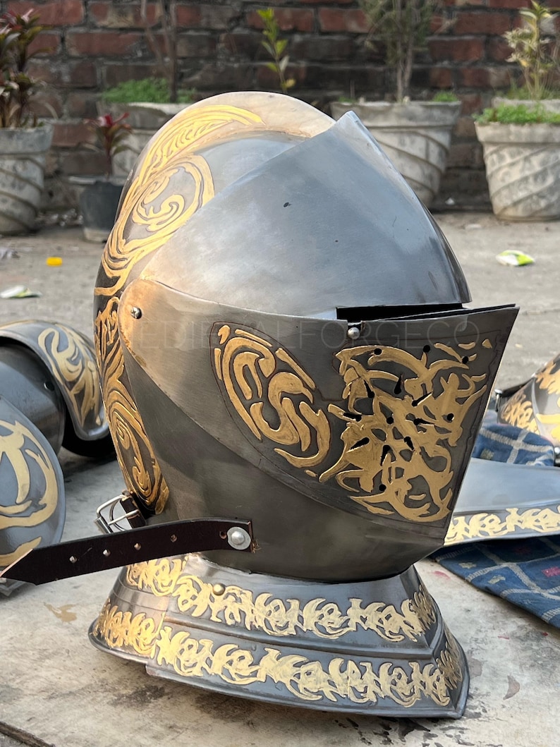 Aurelian Engraved Knight Helmet — Gold Etching view 8