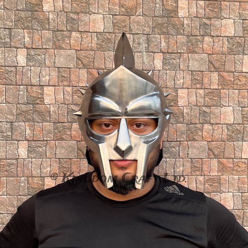Maximus Gladiator Helmet with Display Stand view 3