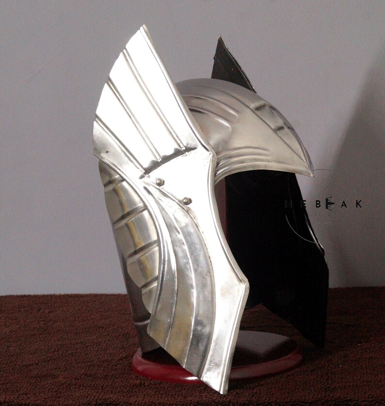 Spartan King Leonidas Helmet — Battle Display view 5