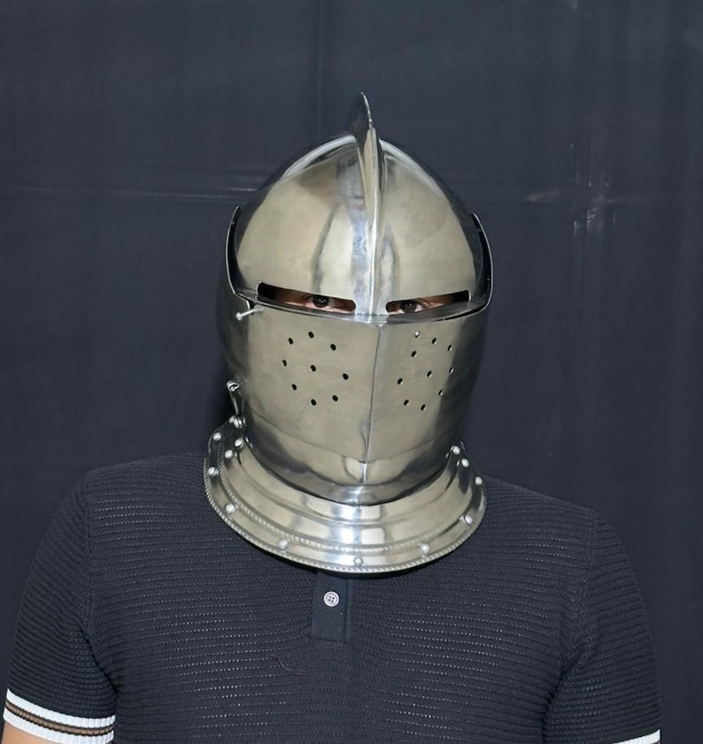 Crusader Armor Helmet — Wearable Knight view 5