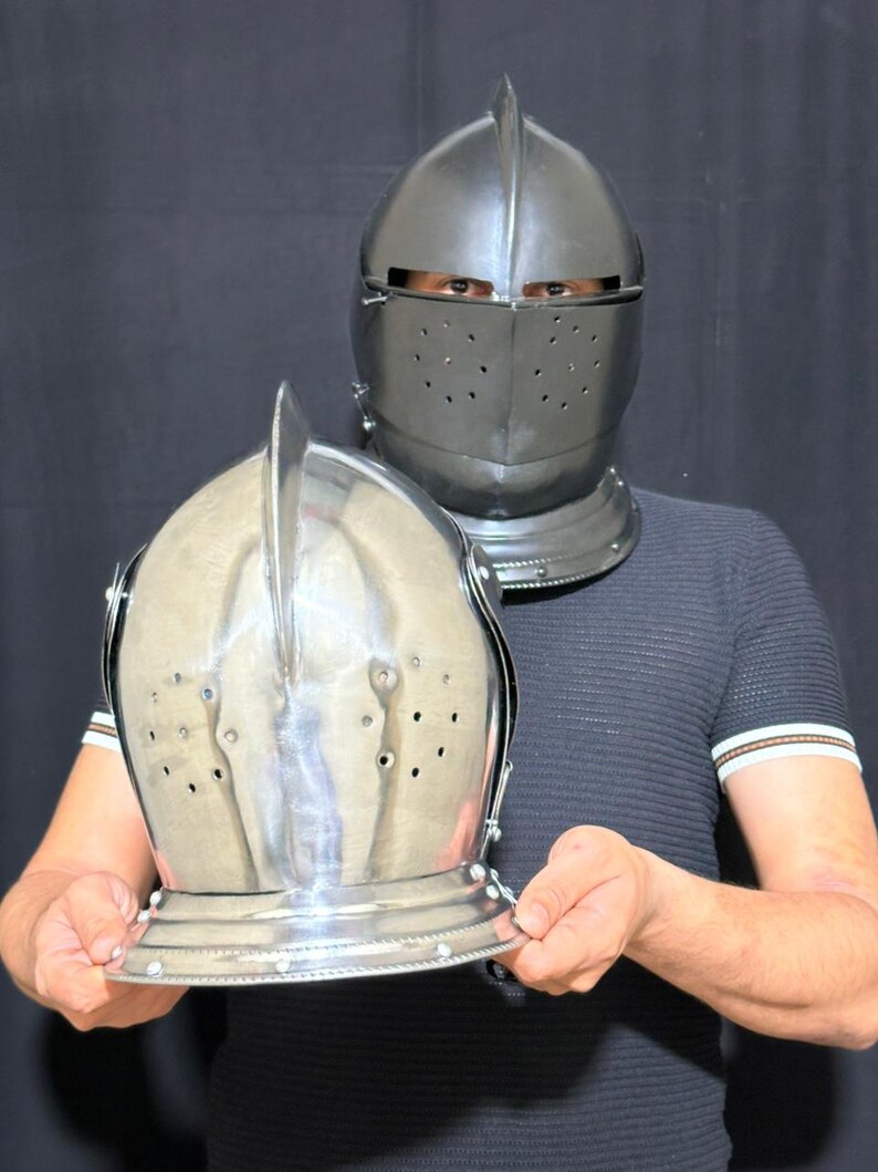 Crusader Armor Helmet — Wearable Knight view 12