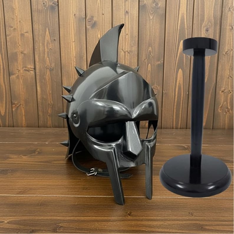 Gladiator Maximus Helmet with Display Stand view 12