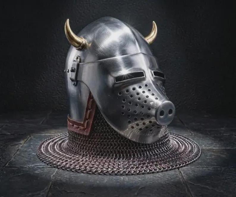 Viking Aventail Pig Face Helmet — Padded Chainmail view 6
