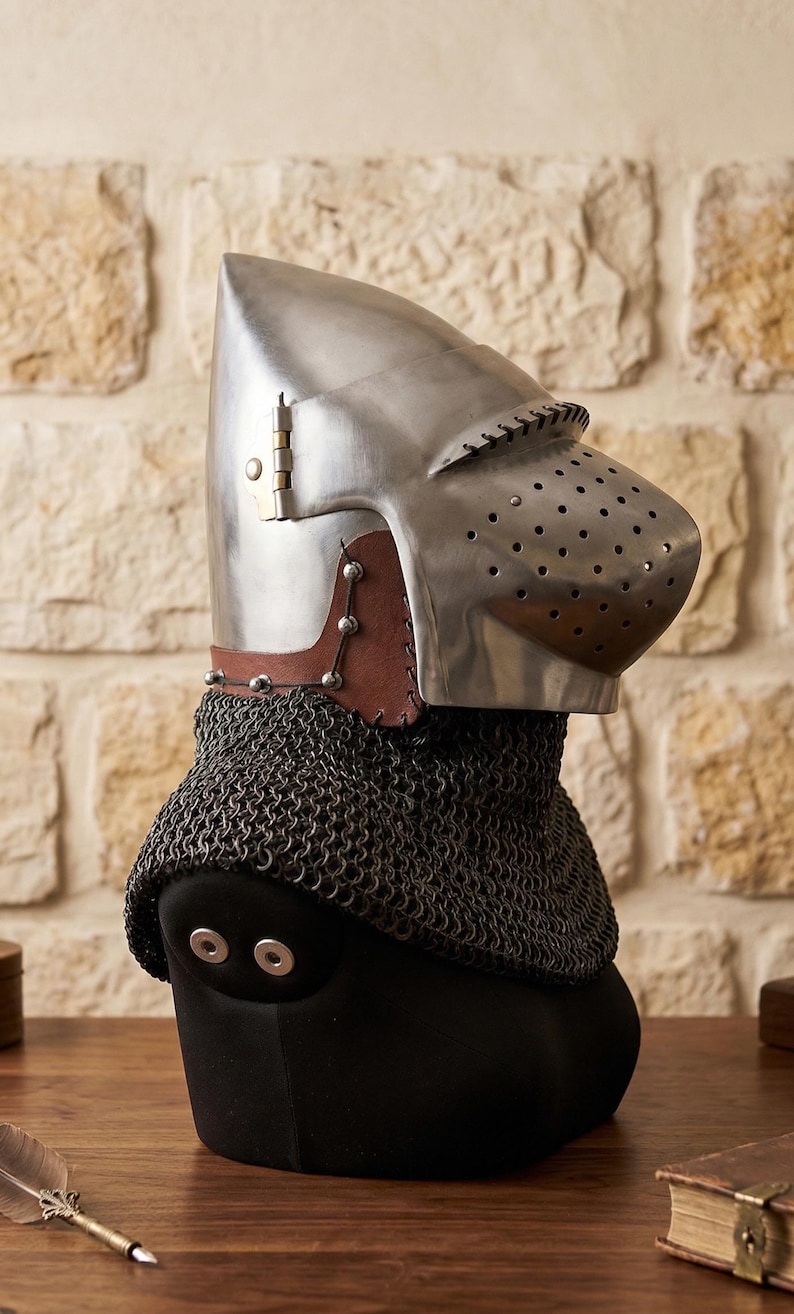 Bascinet Helmet with Chainmail — Crusader Knight view 4