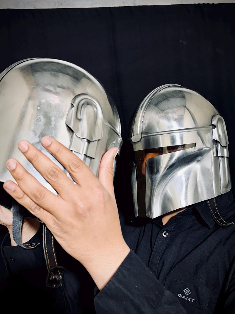 Mandalorian Bounty Hunter Helmet — Steel view 6