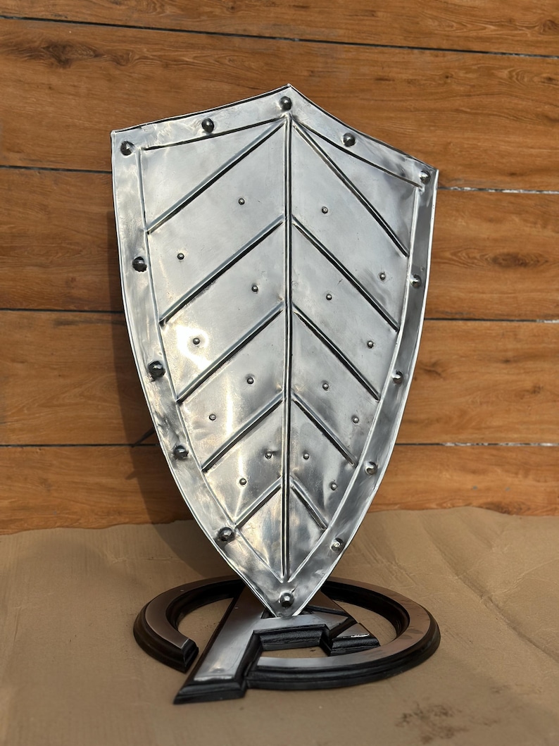Medieval Knight Steel Heater Shield with Templar Battle view 4