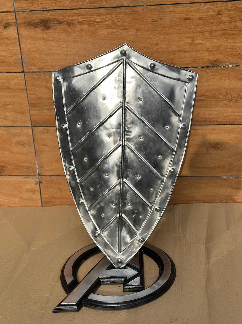 Medieval Knight Steel Heater Shield with Templar Battle view 6