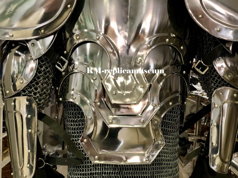 Conquest Warcrafted Armour with 18-Gauge Steel Breastplate Set view 7