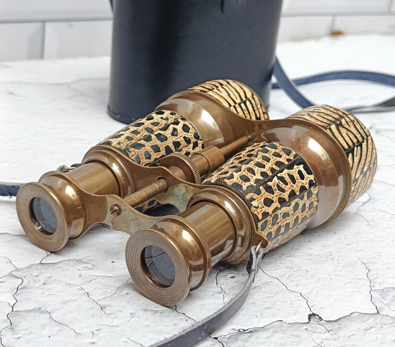 Mother-of-Pearl Brass Binocular with Black Leather Case and Belt view 8