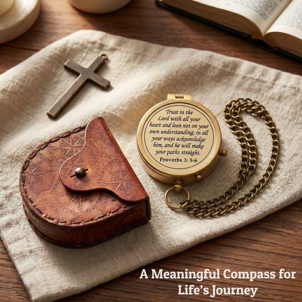 Trust in the Lord Compass, Leather Case view 3