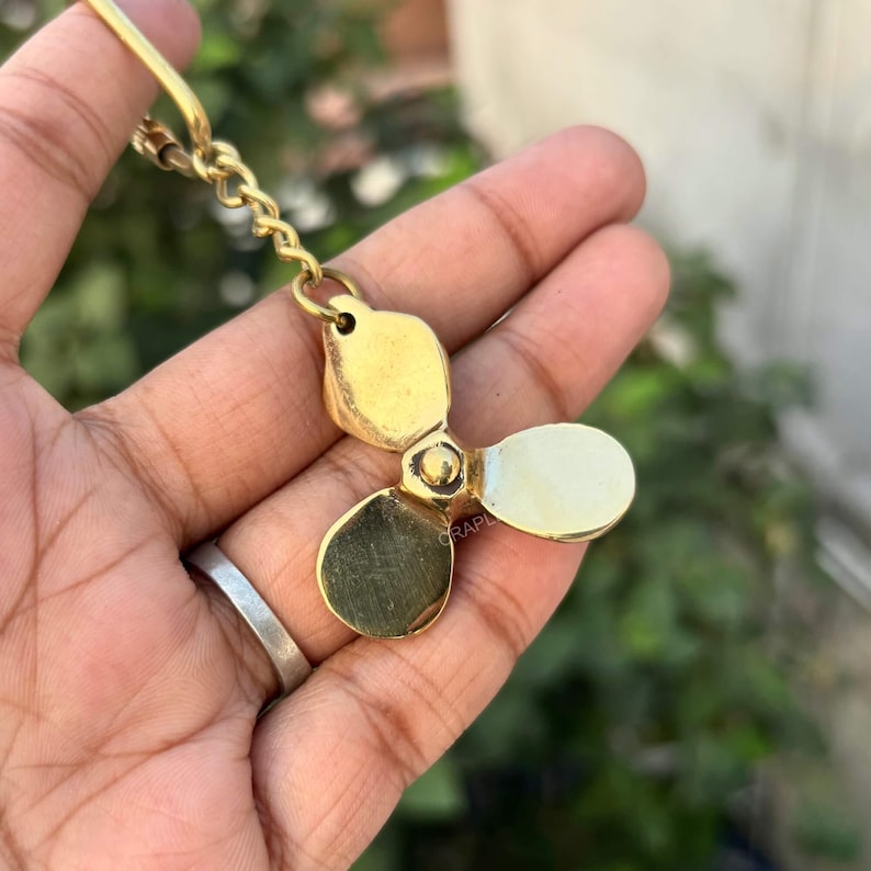 Vintage Brass Propeller Keychain view 7