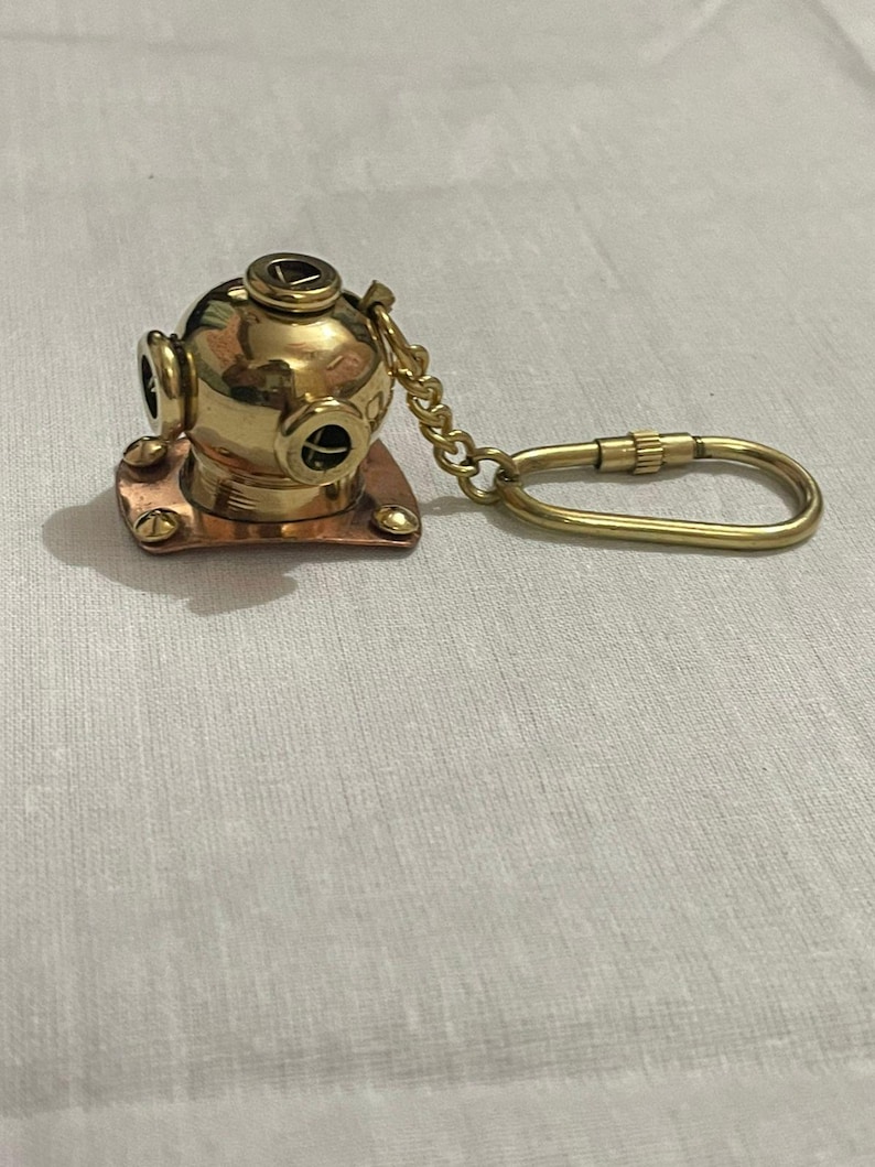 Brass Diving Helmet Keychain view 6