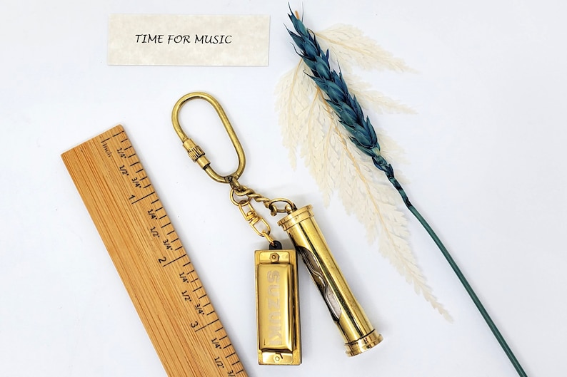 Brass Sandclock and Perpetual Calendar Keychain Set view 5