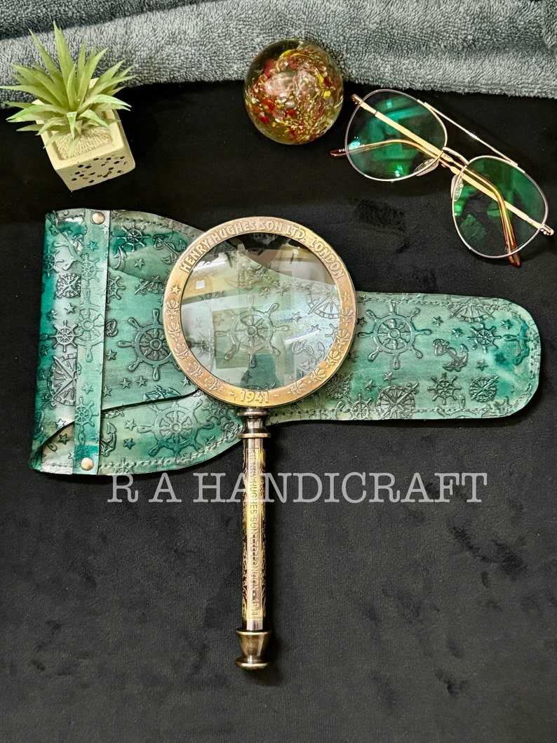 Solid Brass Handheld Magnifier 3" with Engraved Floral Green Leather Case view 6