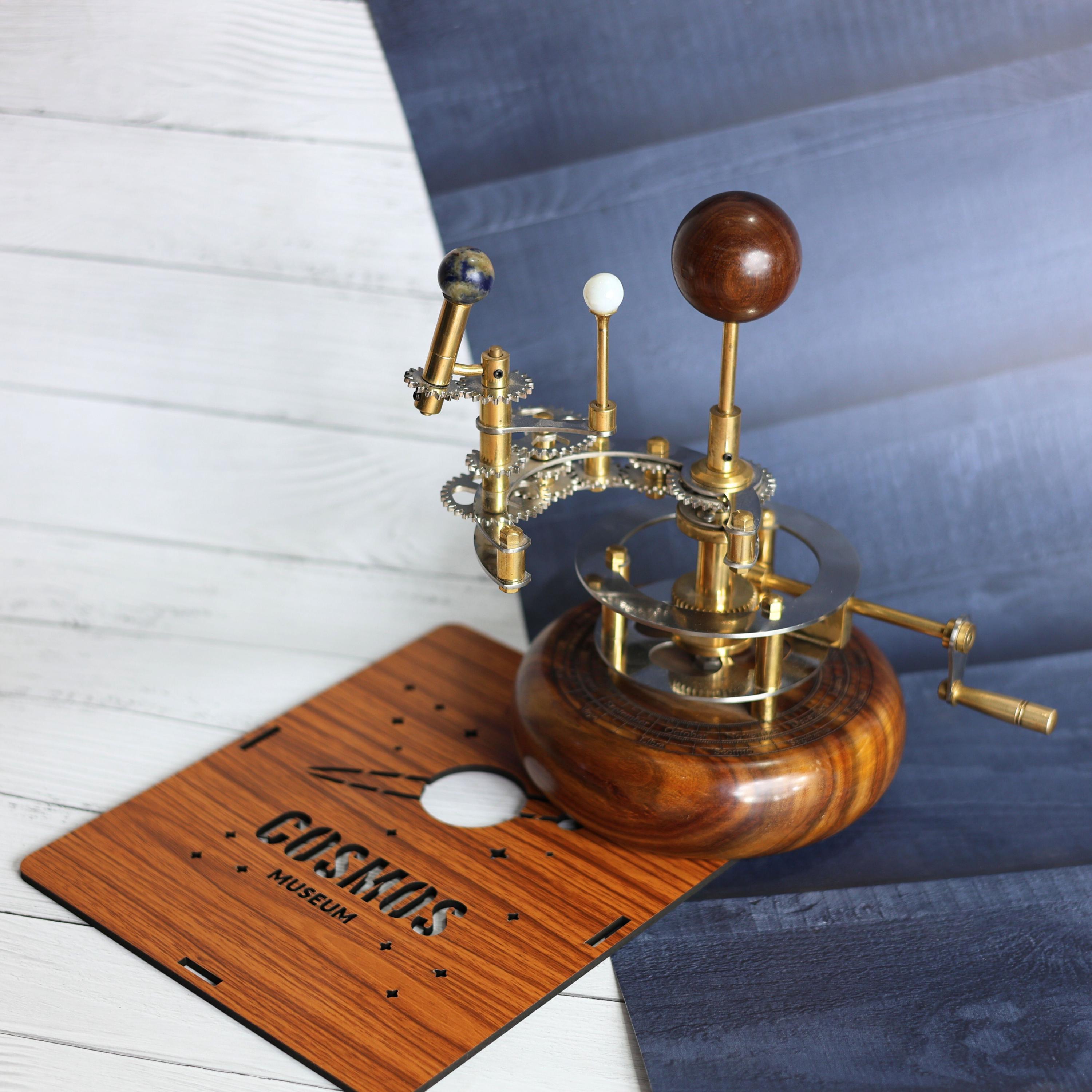 Brass Solar System Orrery, Shelf Display view 4