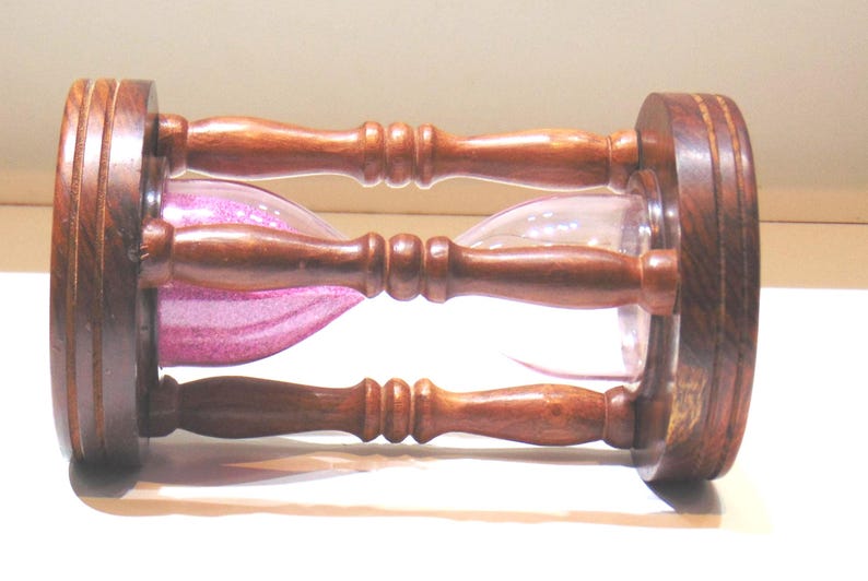 Vintage Wood Hourglass with Pink Sand, 30-Minute view 2