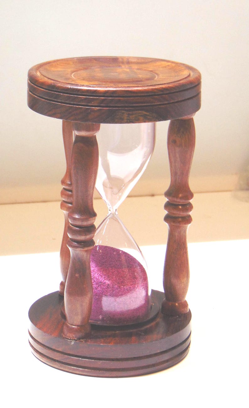Vintage Wood Hourglass with Pink Sand, 30-Minute view 7