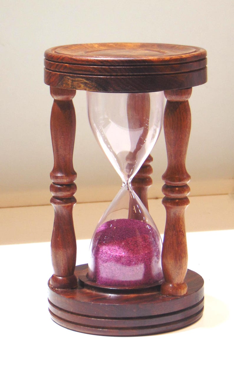 Vintage Wood Hourglass with Pink Sand, 30-Minute view 14