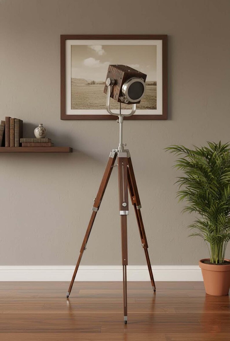 Wooden Spotlight on Wooden Tripod view 4