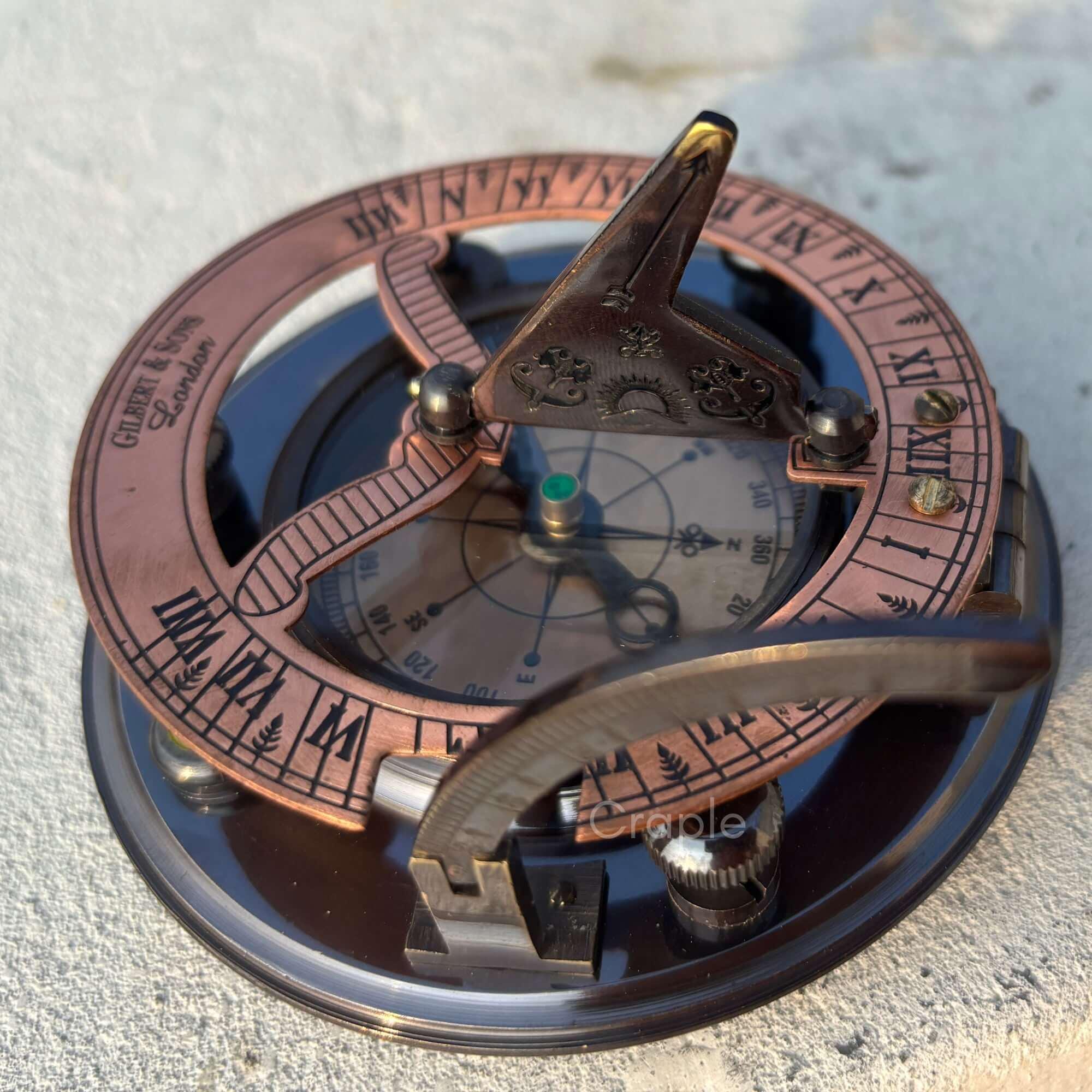 Antique Brass Sundial Compass with Fitted Wooden Presentation Box view 9
