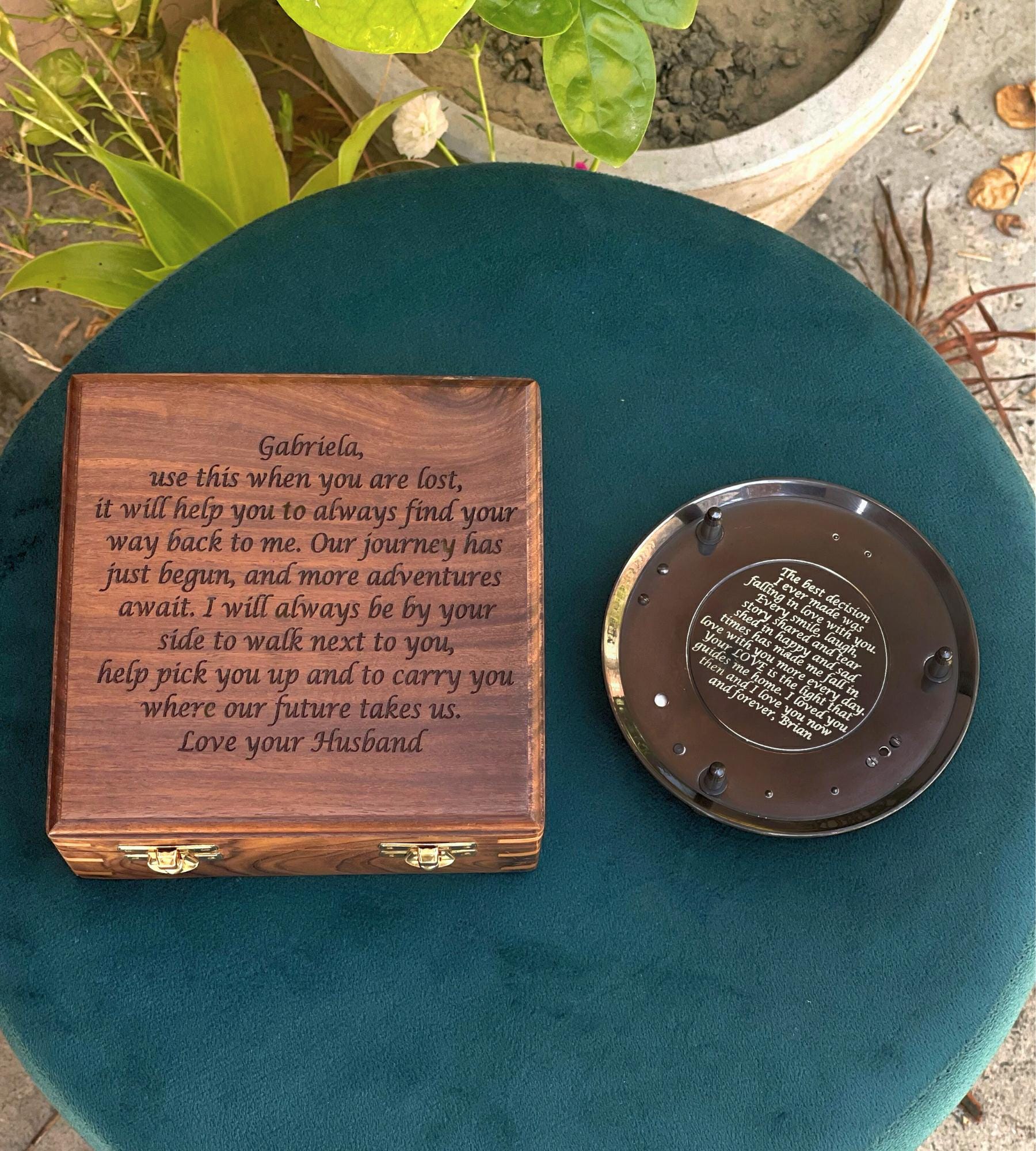 Black Antique Brass Sundial Compass with Rosewood Presentation Box view 5