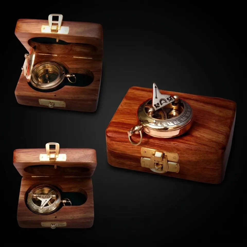 Polished Brass Sundial Compass with Fitted Wooden Presentation Box