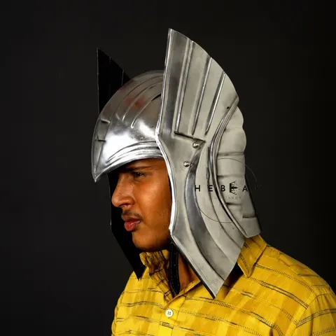 Spartan King Leonidas Helmet — Battle Display view 1