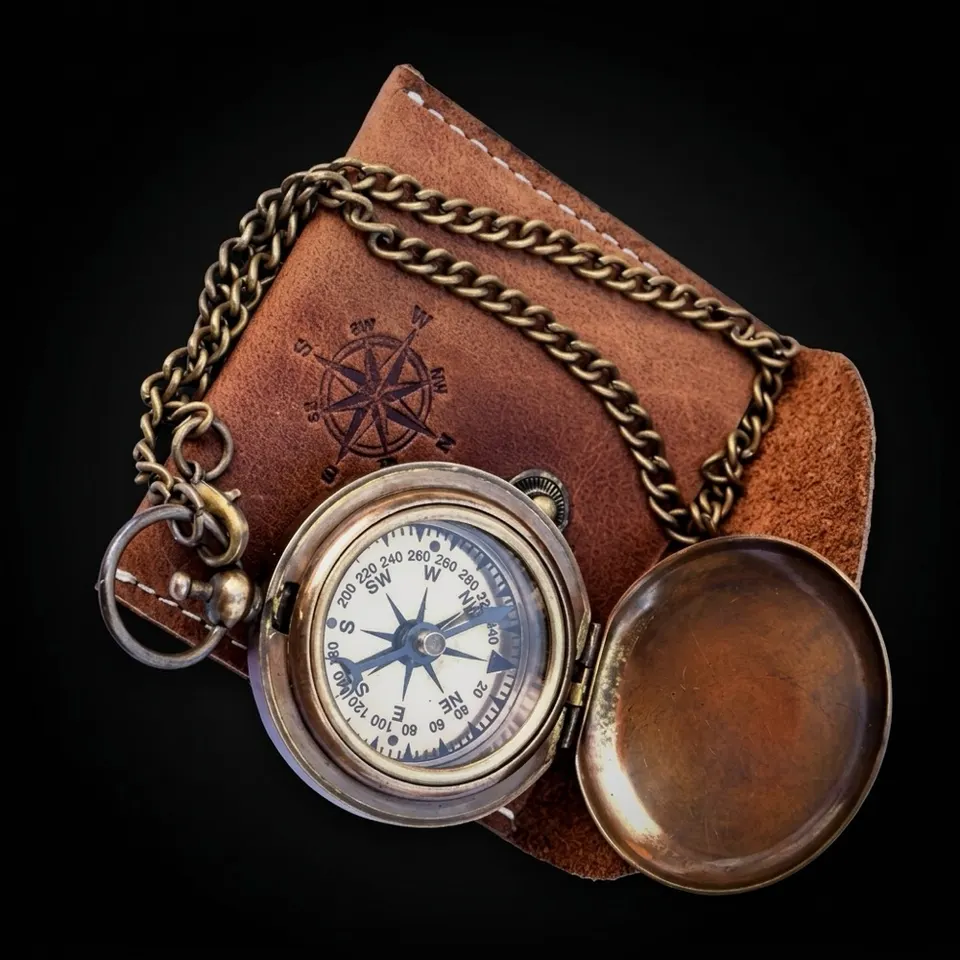 Push Button Compass, Leather Case