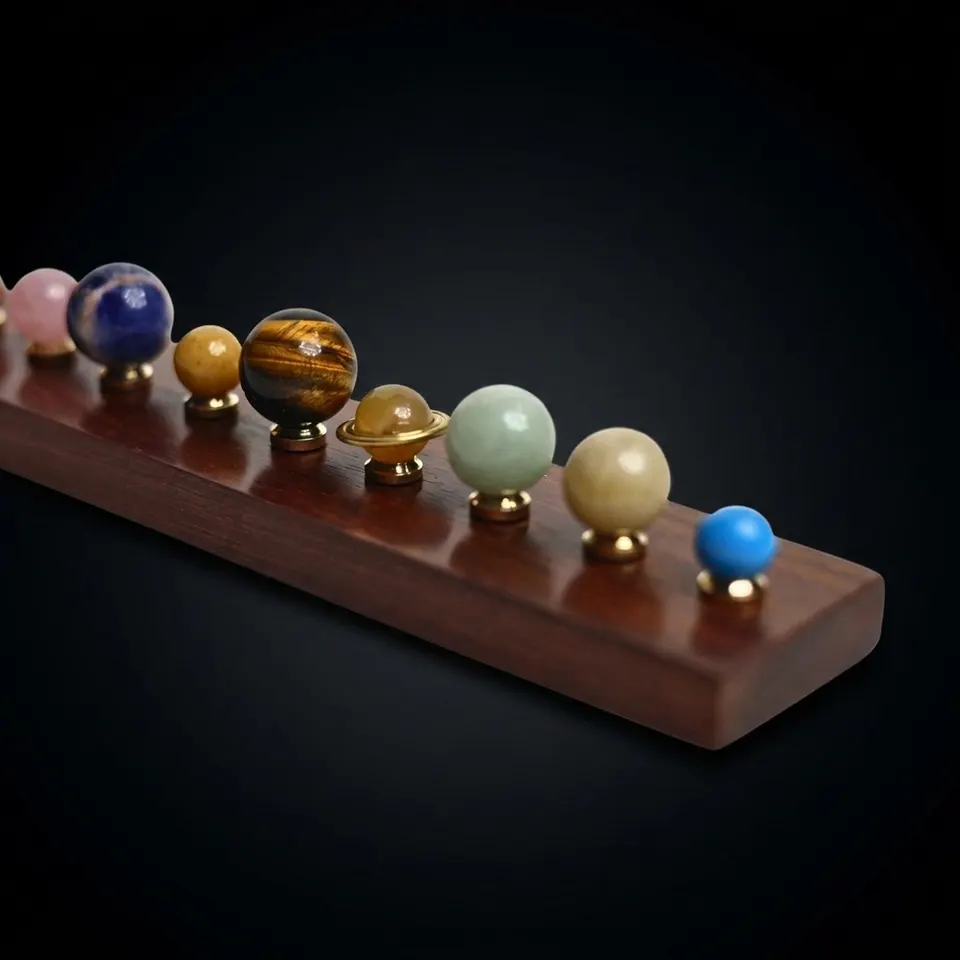 Elegant Flat Orrery