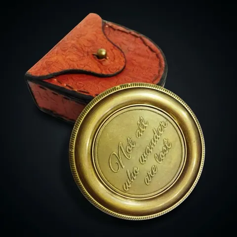 Motivational Compass, Round Leather Case view 1