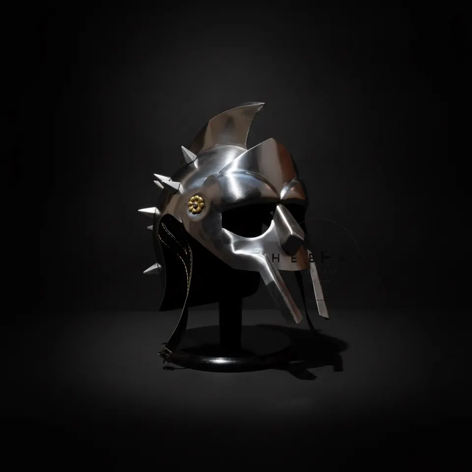 Gladiator Helmet Replica — Roman Warrior Armor