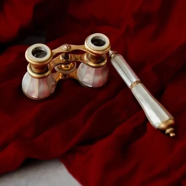 Opera Glasses — primary view